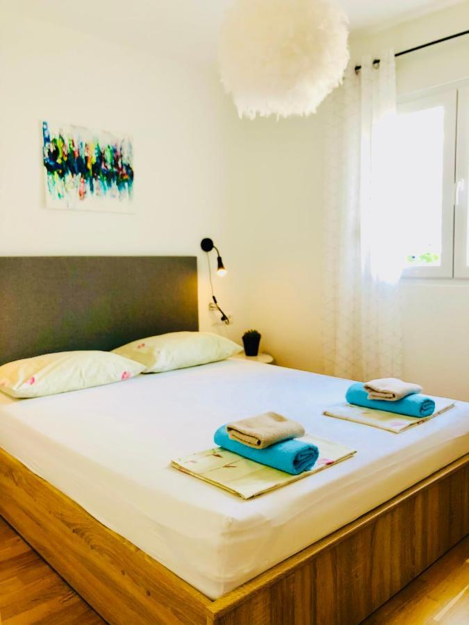 Villa Dani Sea & Pool Apartments Trogir Extérieur photo
