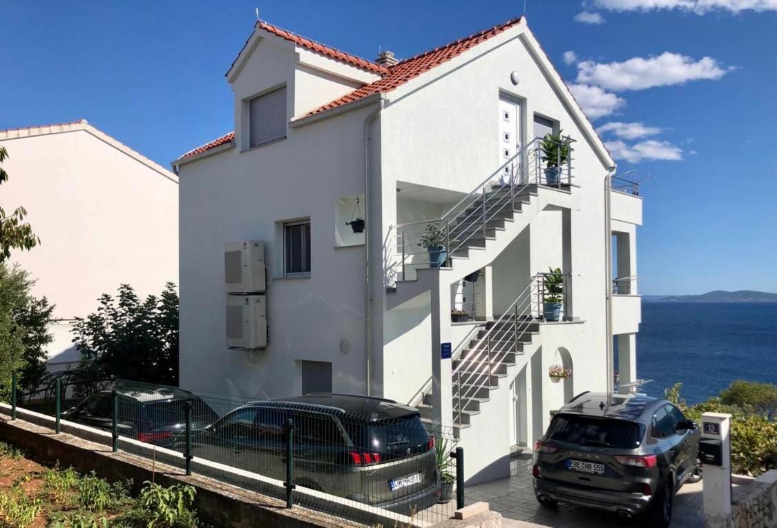 Villa Dani Sea & Pool Apartments Trogir Extérieur photo